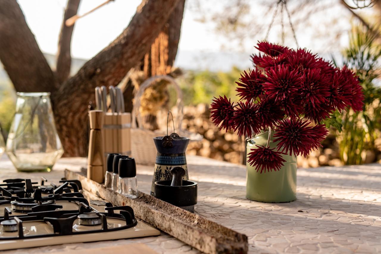 Plage Cachee - Glamping Vrboska Exteriör bild