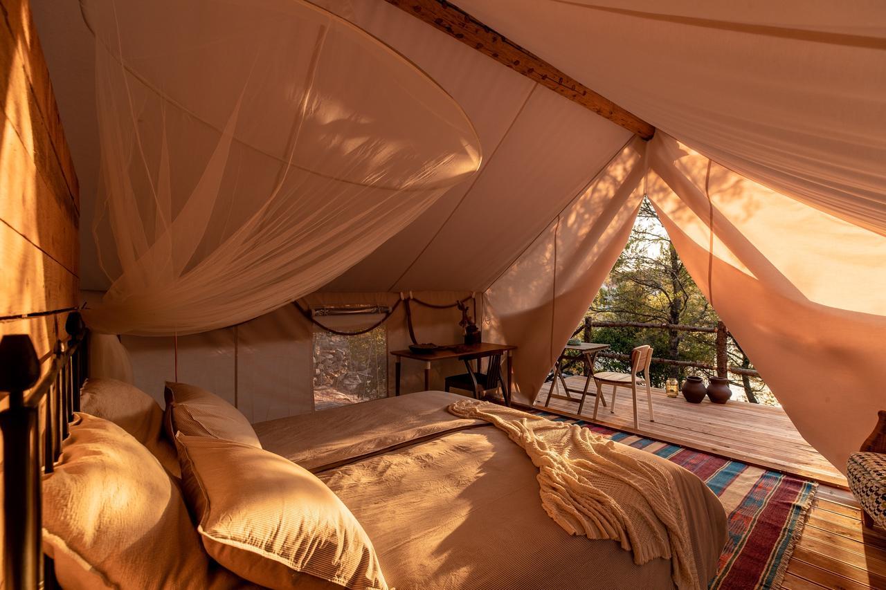 Plage Cachee - Glamping Vrboska Exteriör bild
